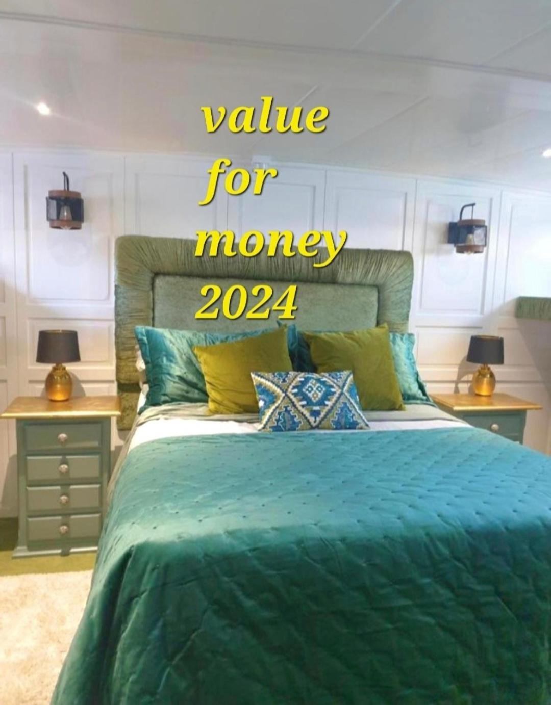 Jasmine Coral Jay Boutique Boatel Ocean Village Gibraltar Exteriör bild